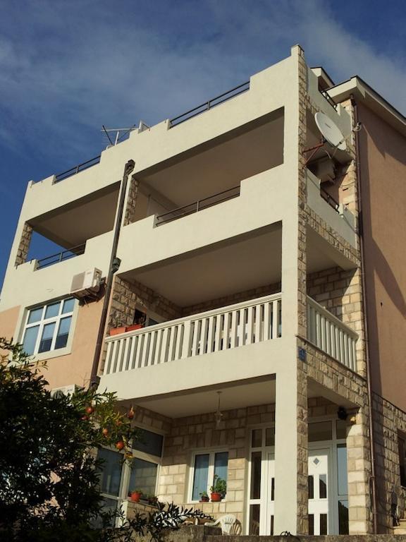 Apartments Beleni ヘルツェグ・ノヴィ エクステリア 写真